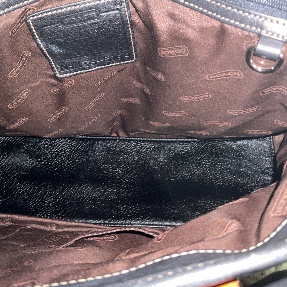 Coach - Picture 6 of 6